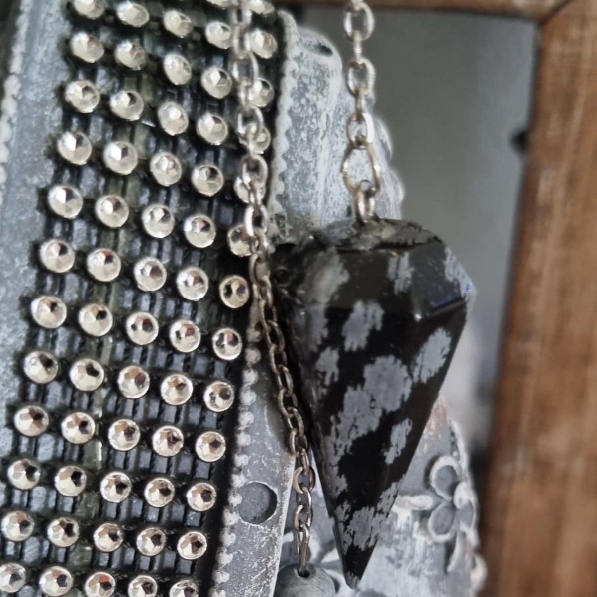 Pendule Cone Obsidienne Flocon de Neige